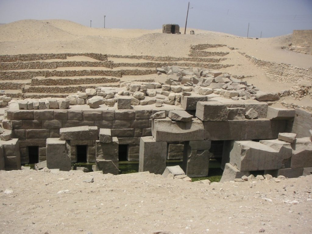 Osiris Schacht Abb. 10 Osireion