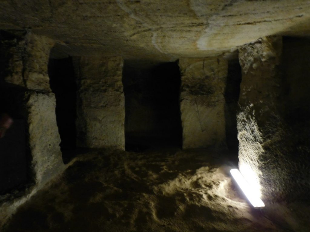 Osiris Schacht Abb. 4