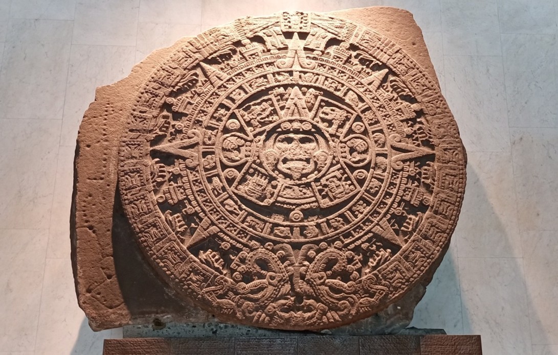 Auf den Spuren des alten Tenochtitlán in Mexiko-Stadt 14 Abb. 13 Kalenderstein